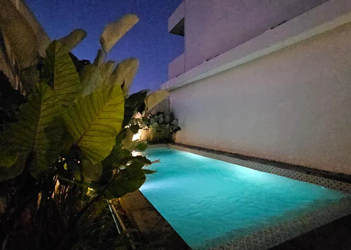 Dua Tiga Appartement *